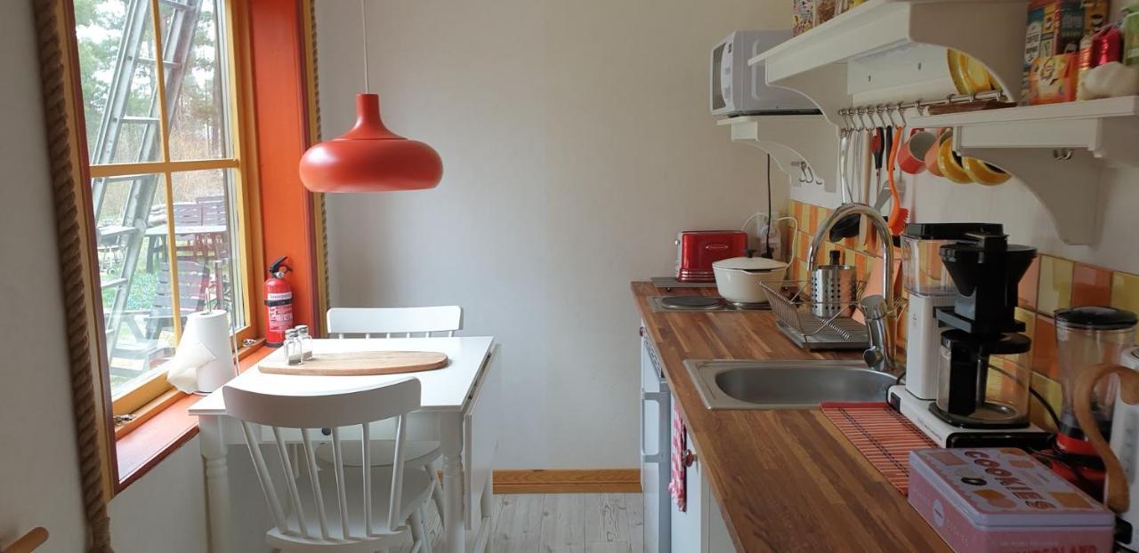 Woodstock B & B Studios Bålsta 외부 사진