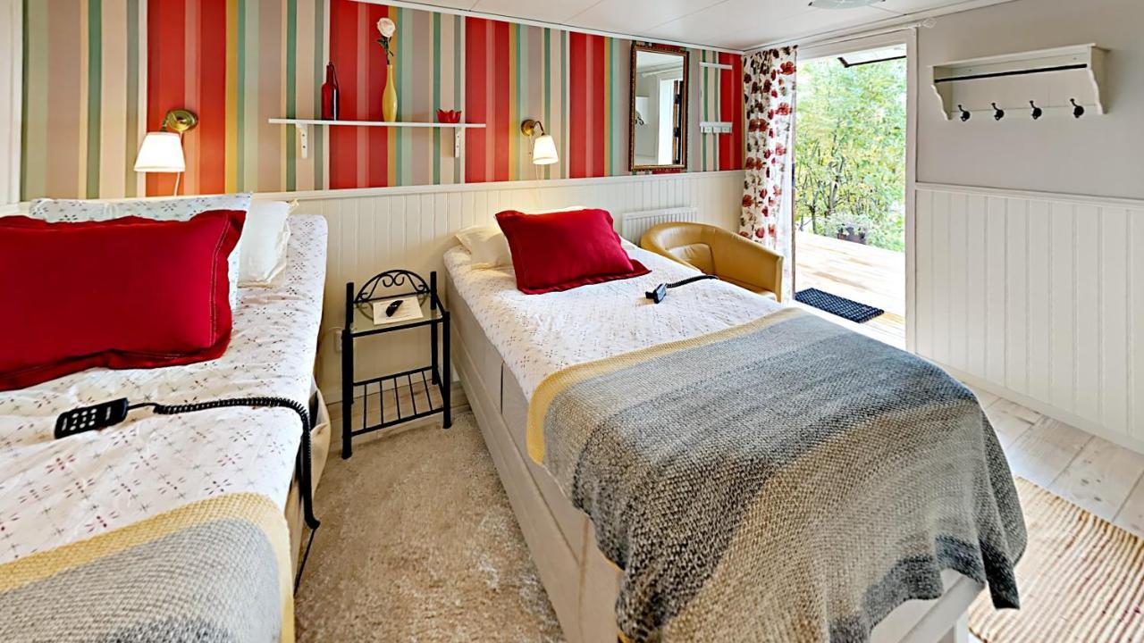 Woodstock B & B Studios Bålsta 외부 사진